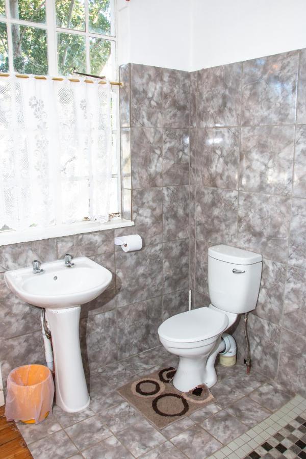 Jennis Place Graaff-Reinet エクステリア 写真