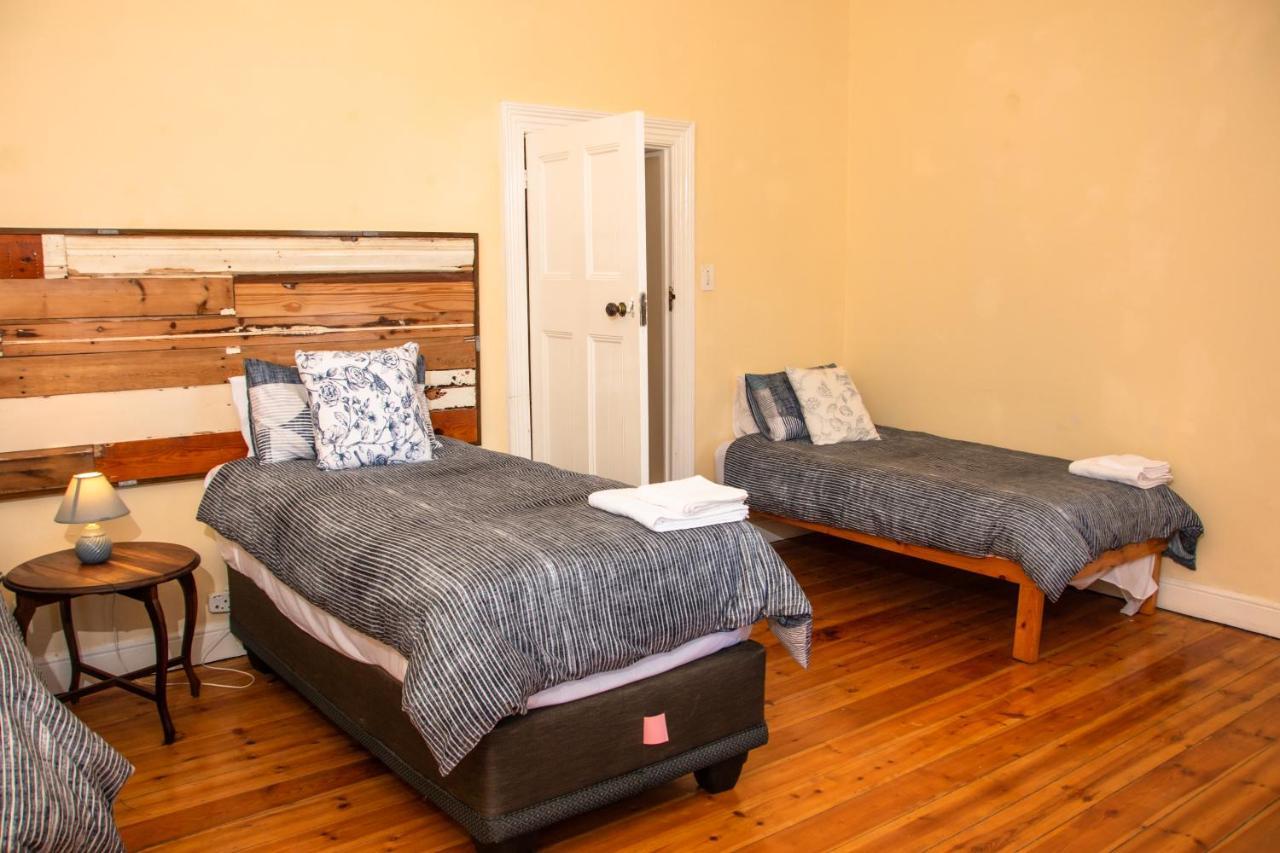 Jennis Place Graaff-Reinet エクステリア 写真
