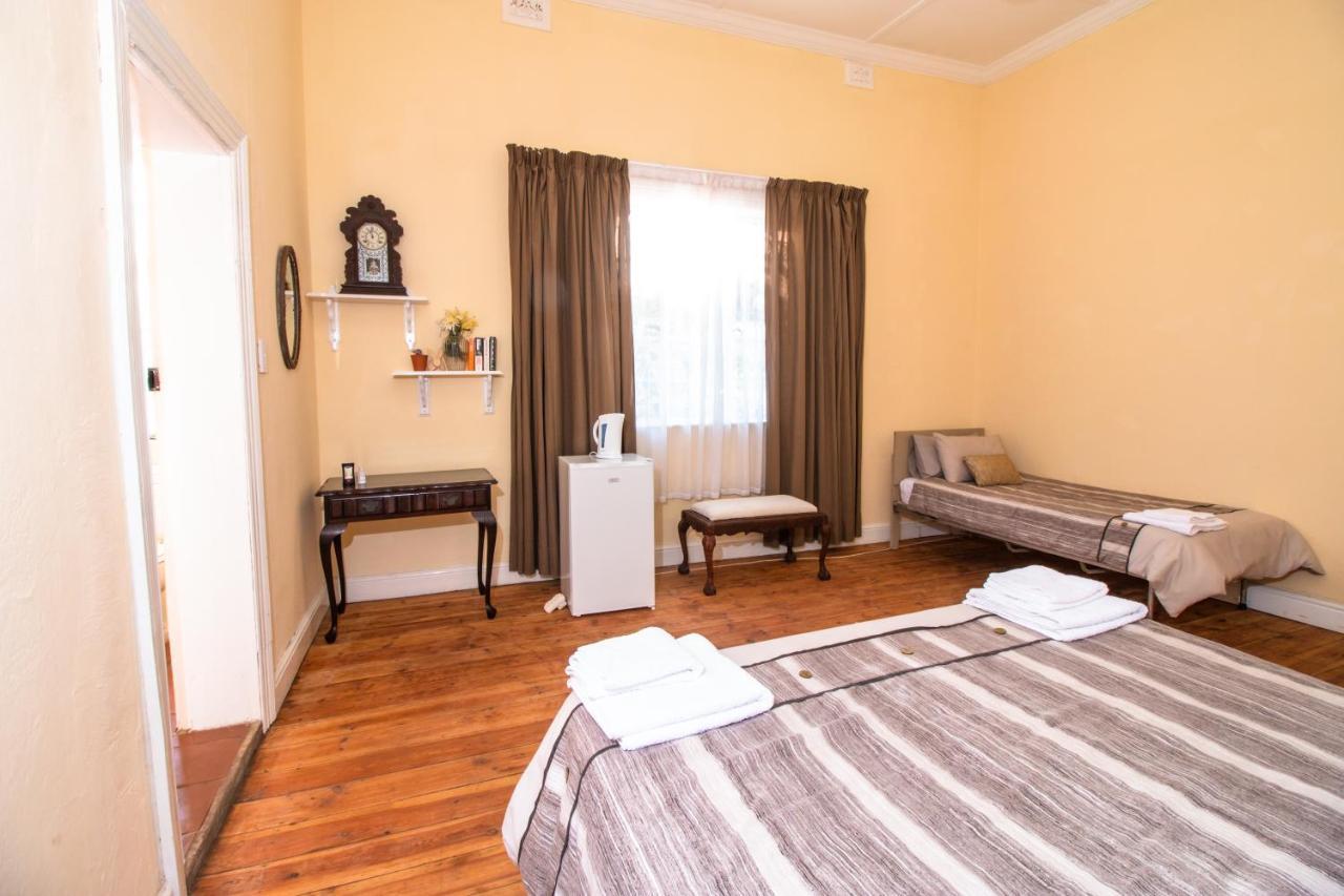 Jennis Place Graaff-Reinet エクステリア 写真